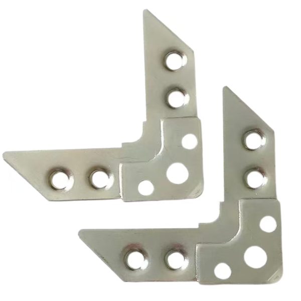 CL 20 Duct Corner, 1.8mm zinc plated steel, ClimateCarer duct fitting supplier